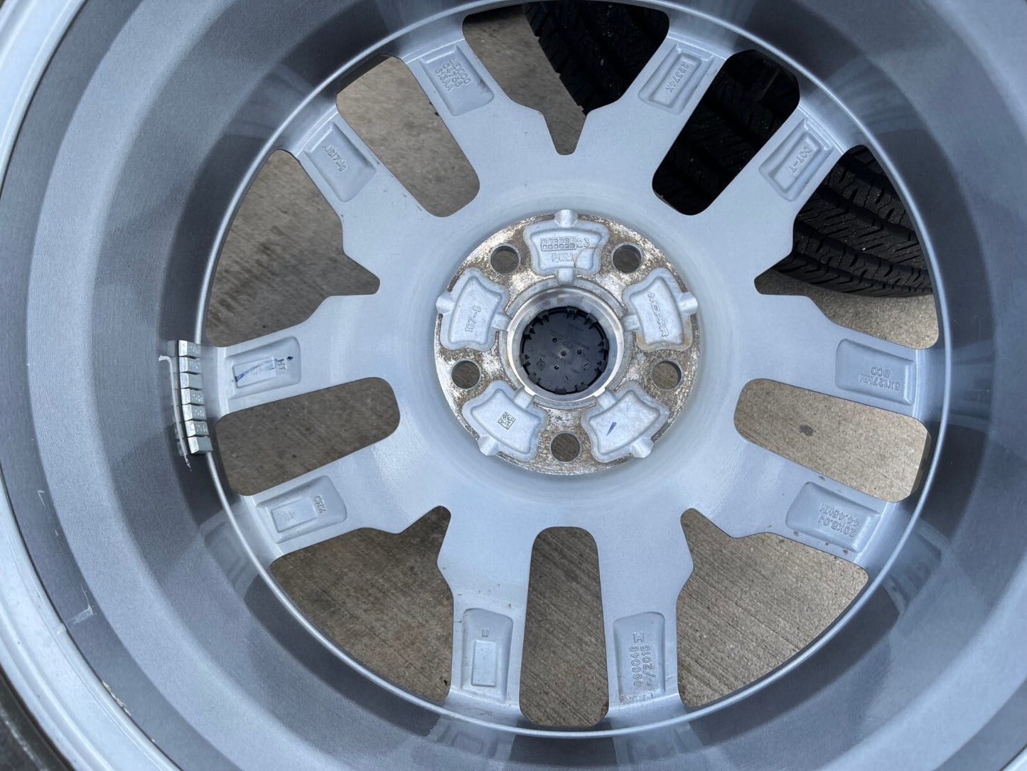 20" Jeep Wrangler Rubicon 4XE OEM 9333 wheels rims Gladiator 2024 2025 2026
