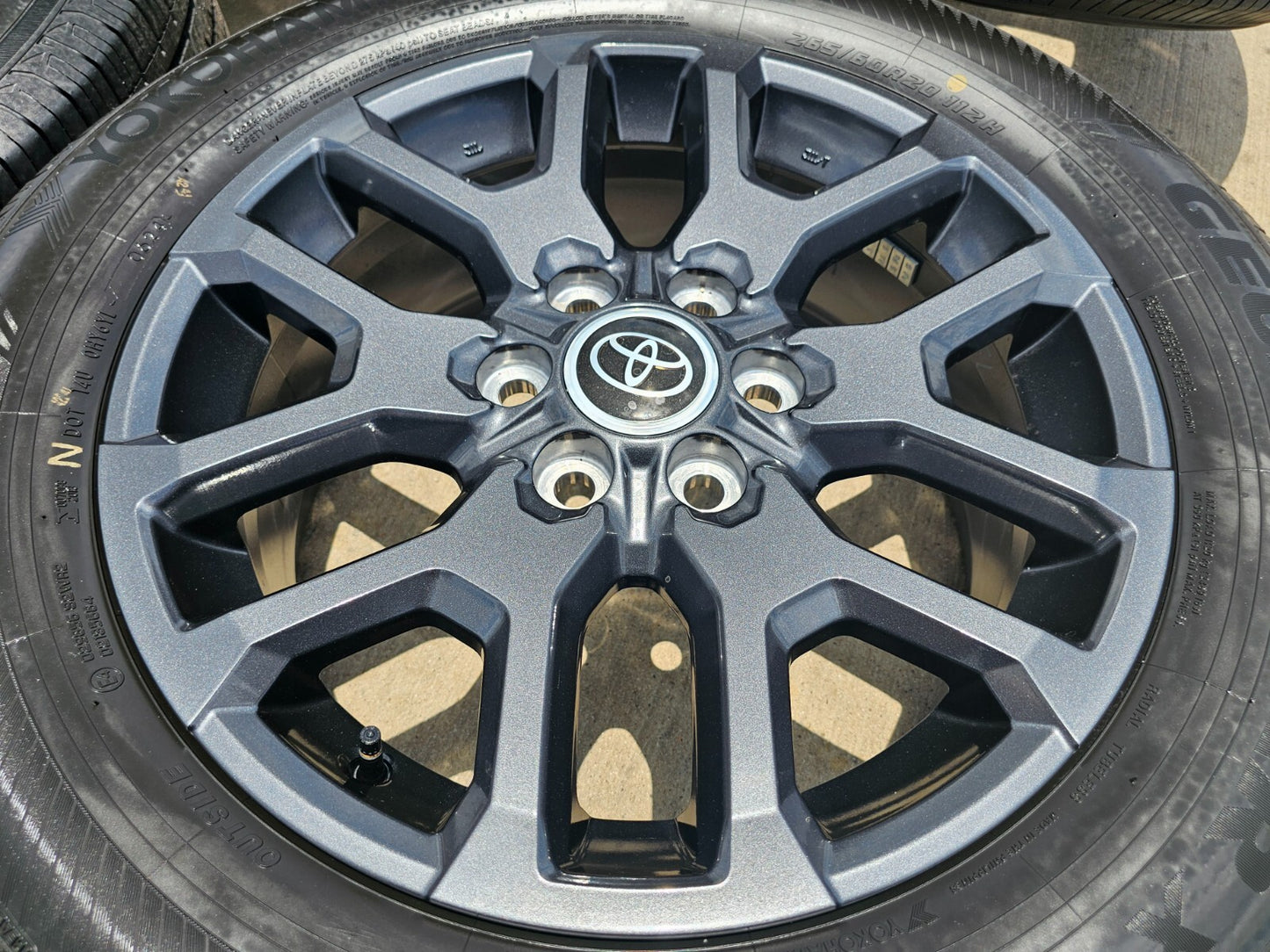 20" Toyota Tundra TSS TRD OEM wheels rims 95359 75277 Sequoia 2024 2025 NEW