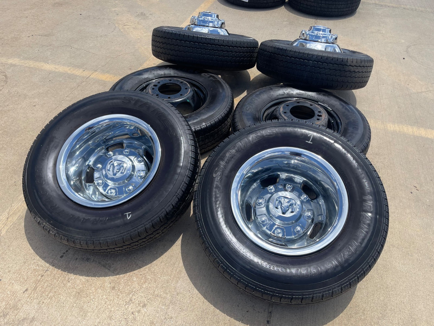 17" Dodge Ram 3500 Dually Laramie 8x200 wheels rims 2703 2704 OEM SET
