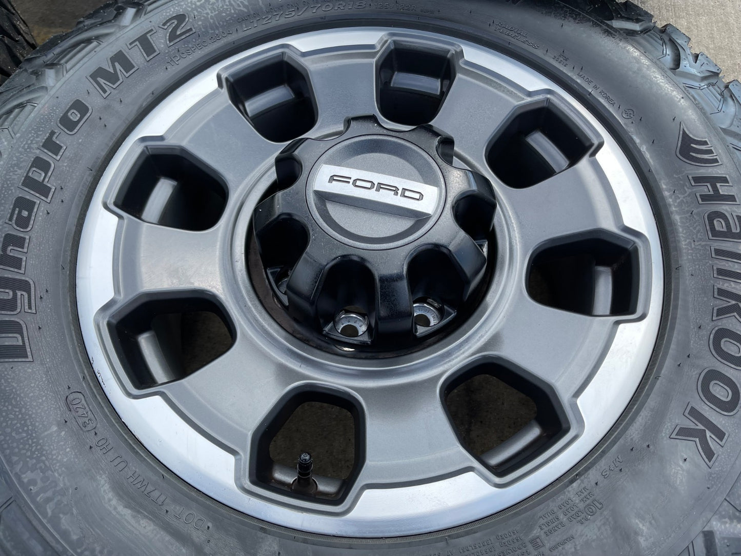 18" Ford F-250 F-350 OEM TREMOR rims wheels 10482 HANKOOK DYNAPRO M/T2