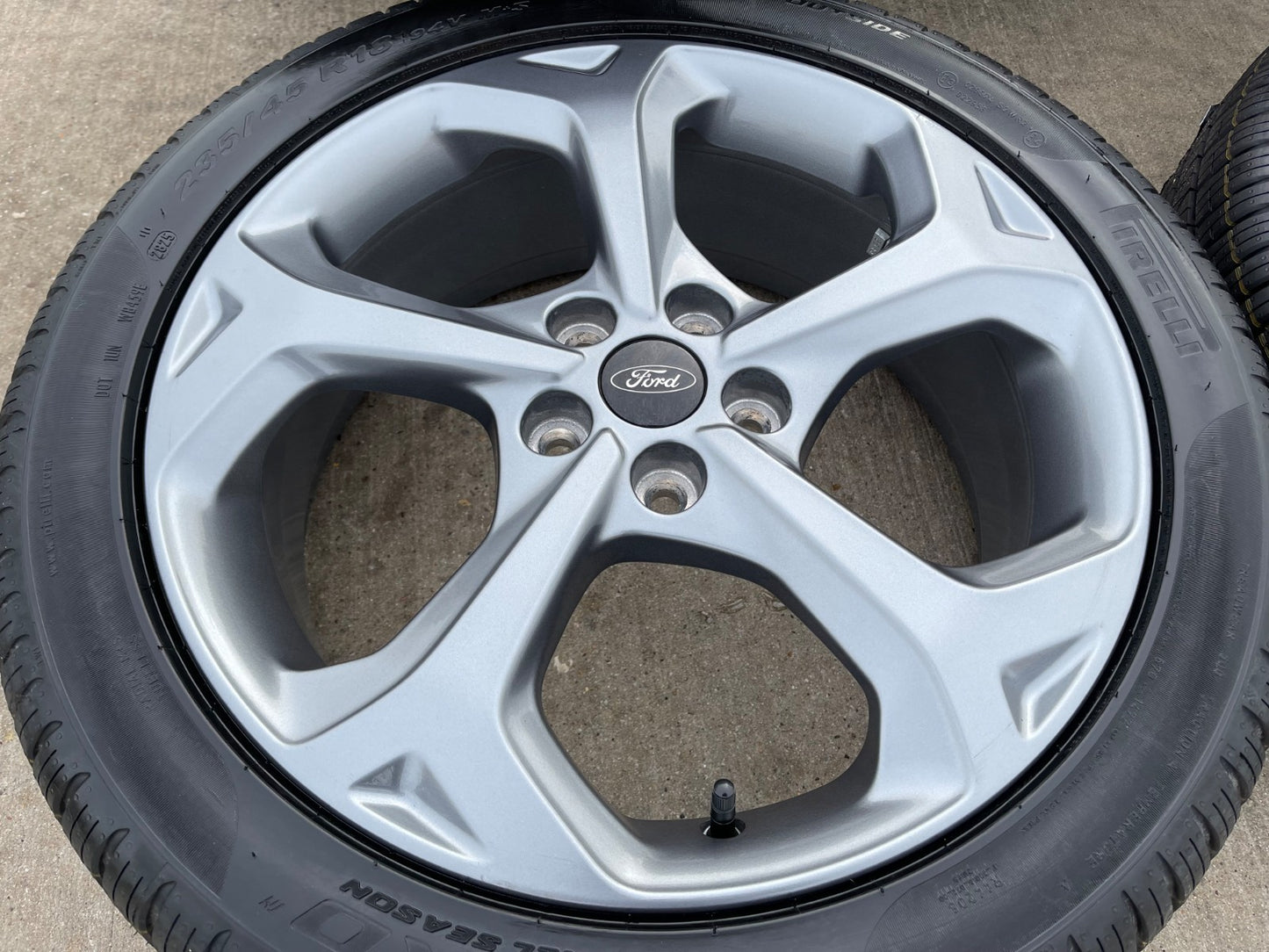 18" Ford Focus Fusion Escape Maverick Bronco Sport 10466 OEM rims wheels NEW