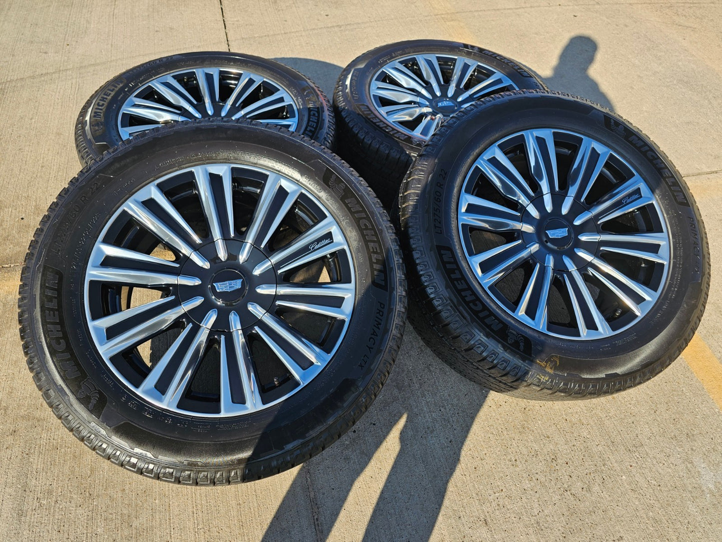 22" Cadillac Escalade IQ PLATINUM EV OEM wheels rims 2500 Hummer 2025 2026 NEW
