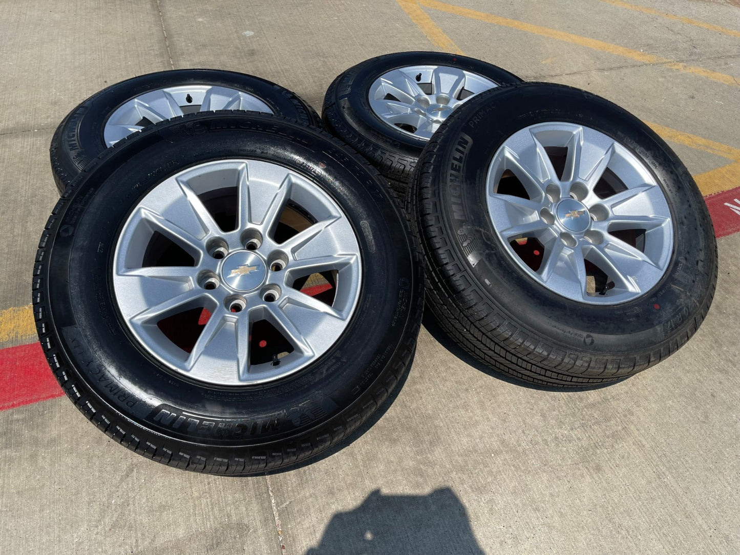 17" Chevy Silverado OEM wheels rims 5908 Colorado GMC Canyon MICHELIN SET
