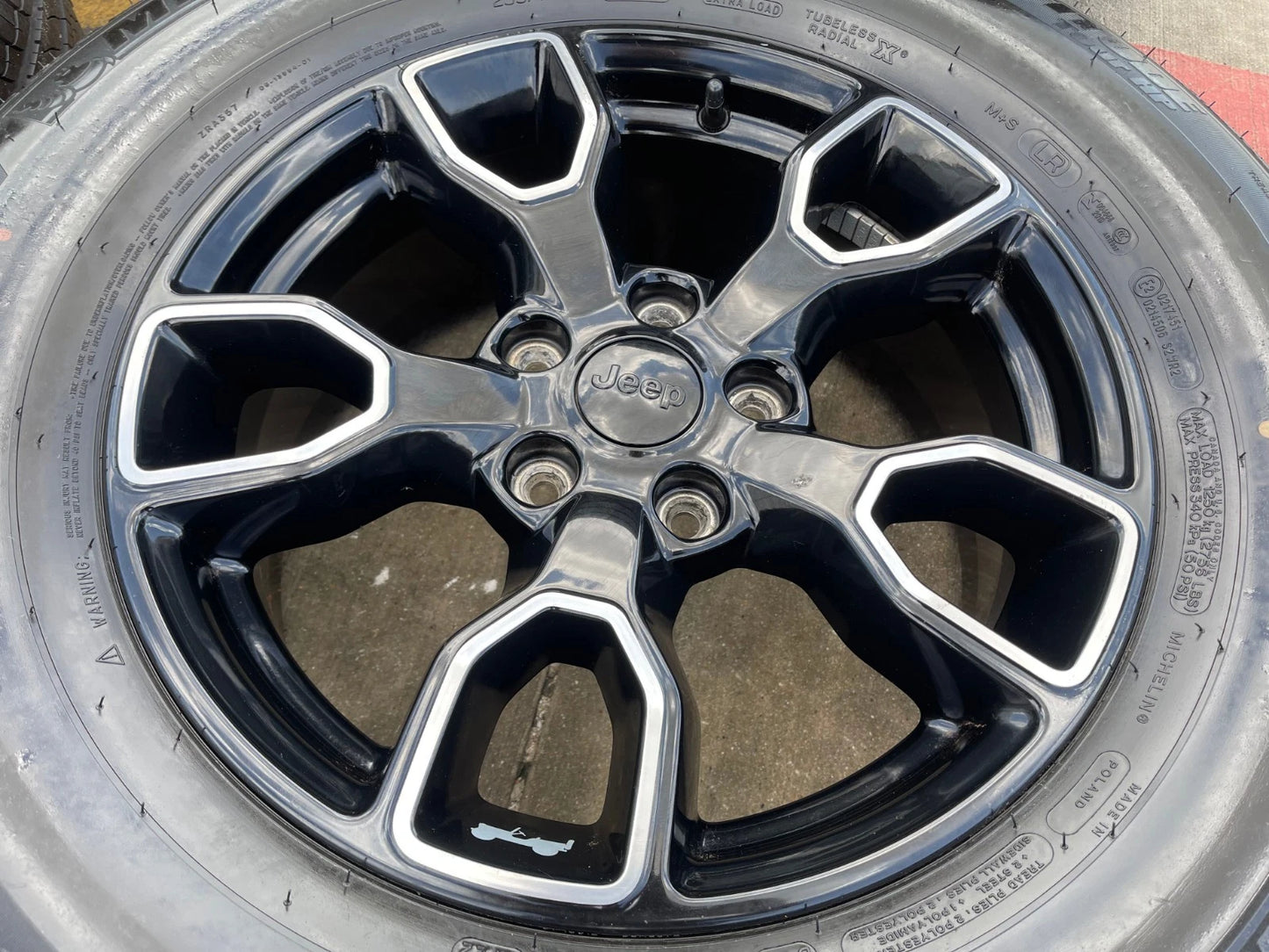 18" Jeep Wrangler SMOKY MOUNTAIN Black OEM 9198 wheels rims tires MICHELIN NEW