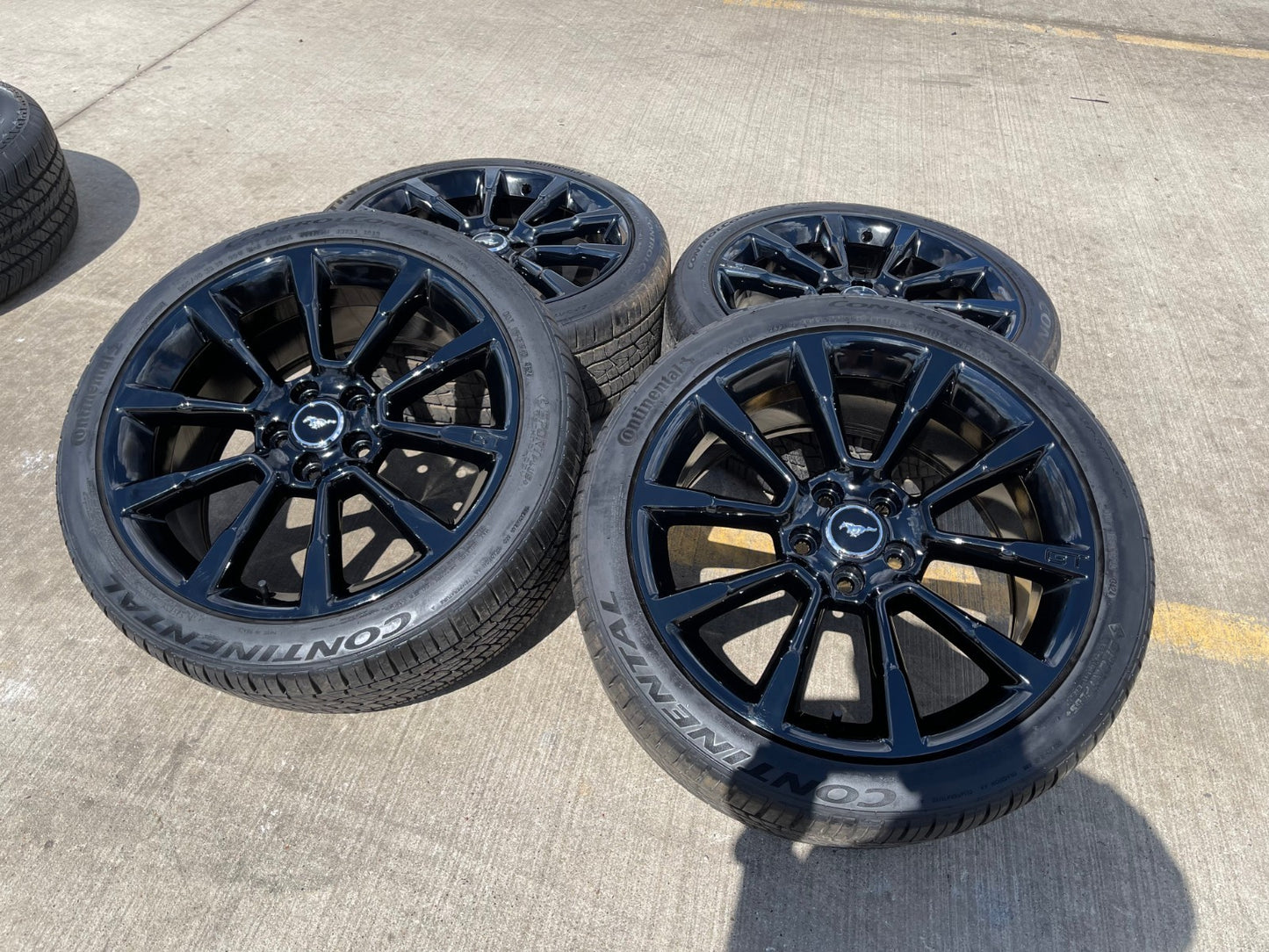 19" Ford Mustang Stealth GT OEM wheels rims 3863 tires CONTINENTAL