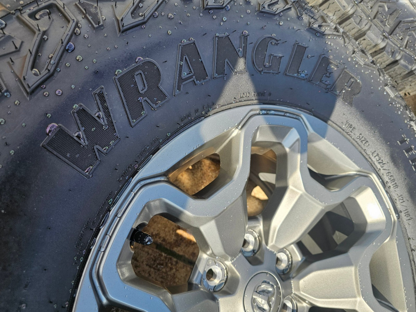 18" Dodge Ram 1500 TRX RHO GRAY OEM 66002 wheels rims SET TERRITORY A/T 35"