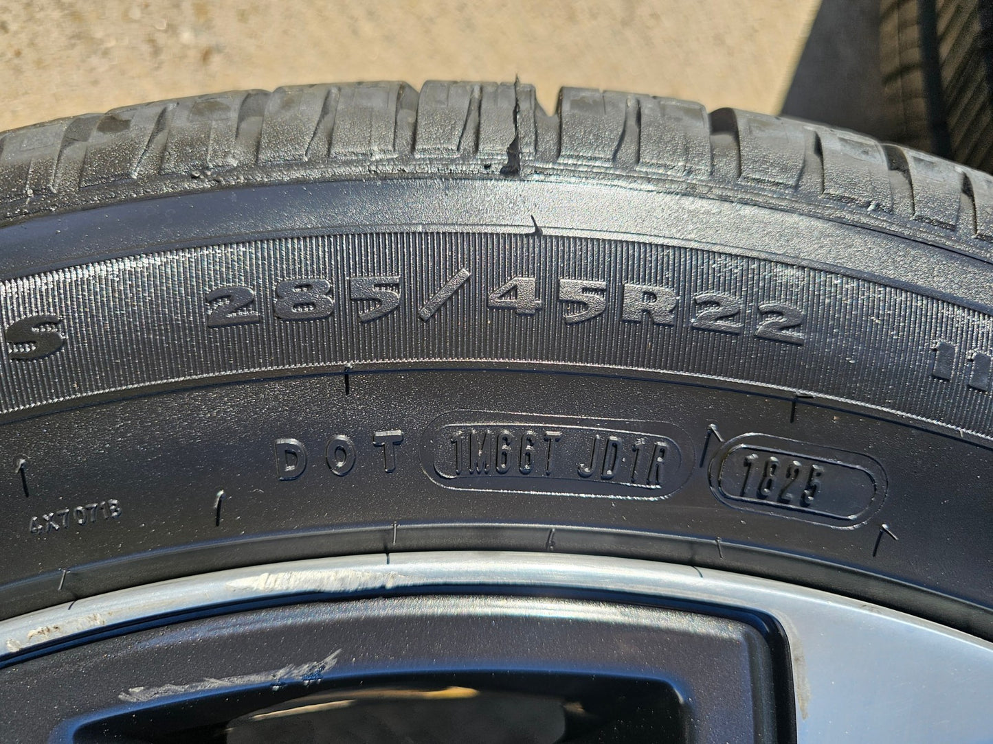 22" Dodge Ram 1500 OEM Laramie rims wheels tires 2685 GOODYEAR NEW