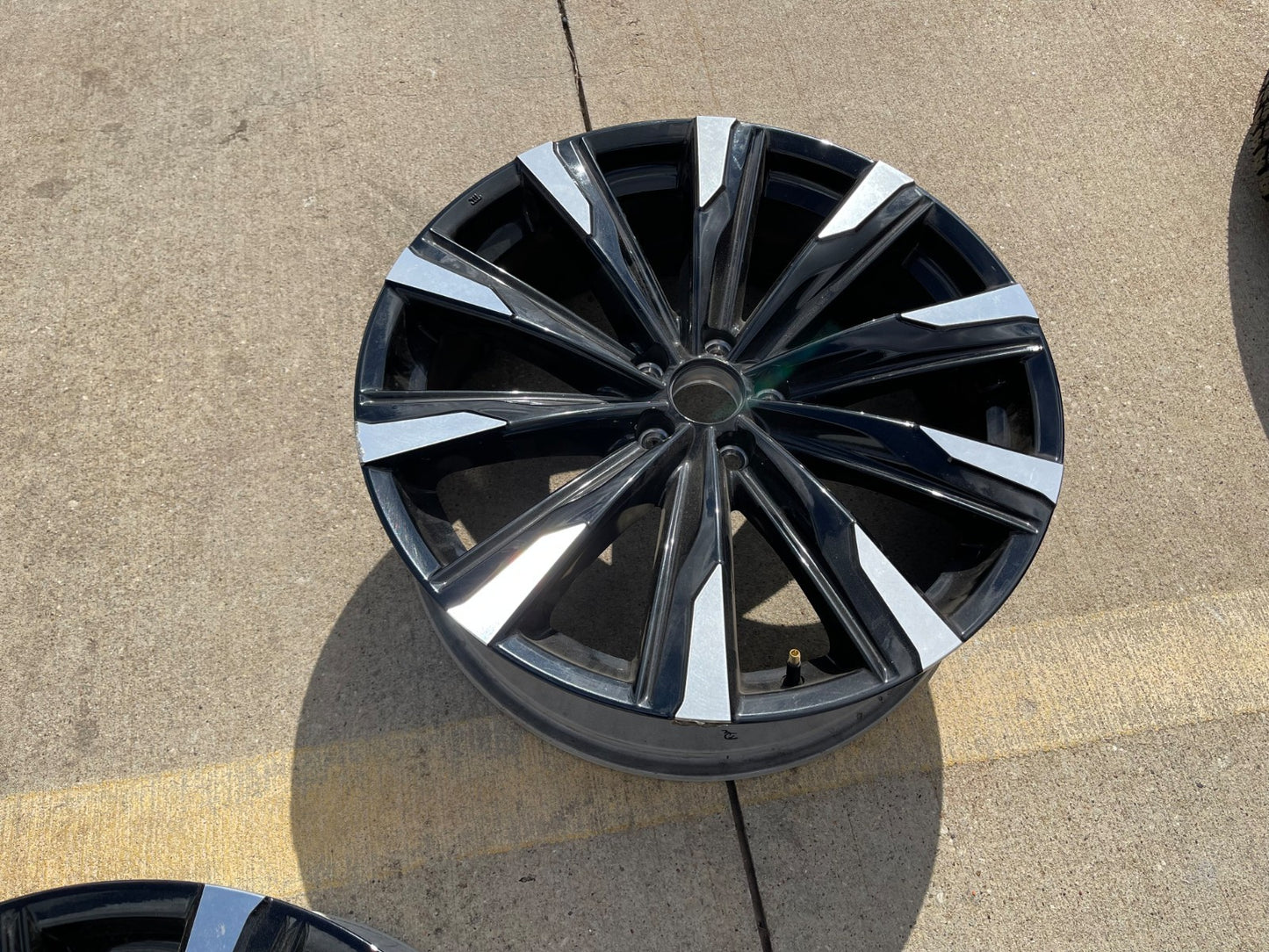 21" Toyota Crown Signia OEM 75332 wheel rim Camry Lexus 2023 2024 2025 2026