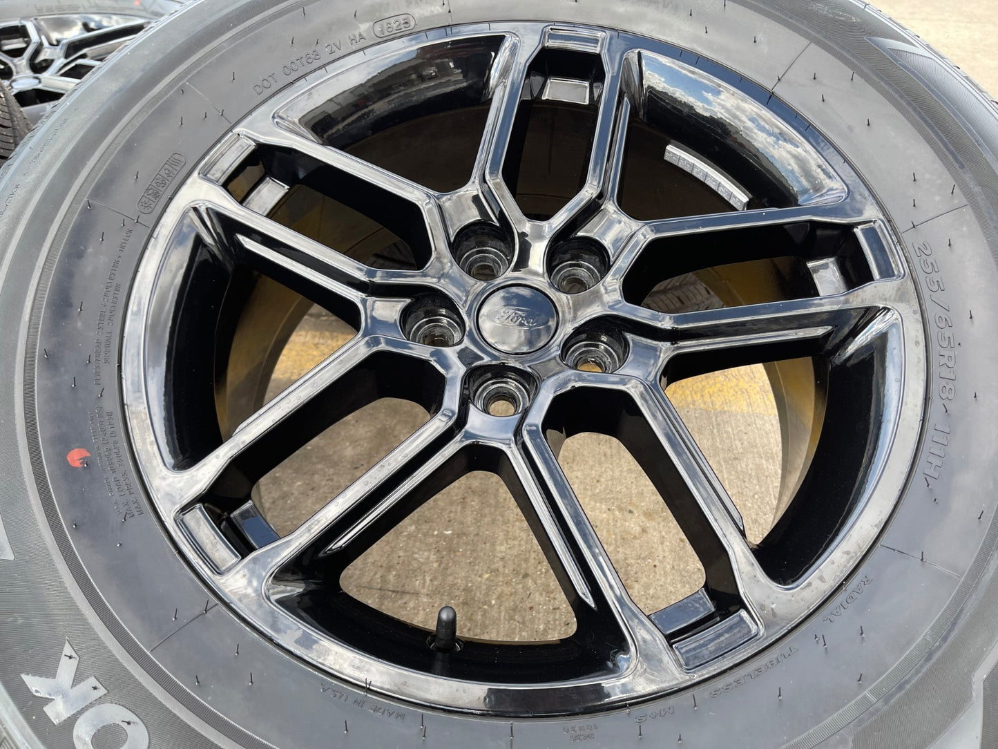 18" Ford Taurus Explorer OEM 10698 rims wheels black 2023 2024 2025 2026 HANKOOK
