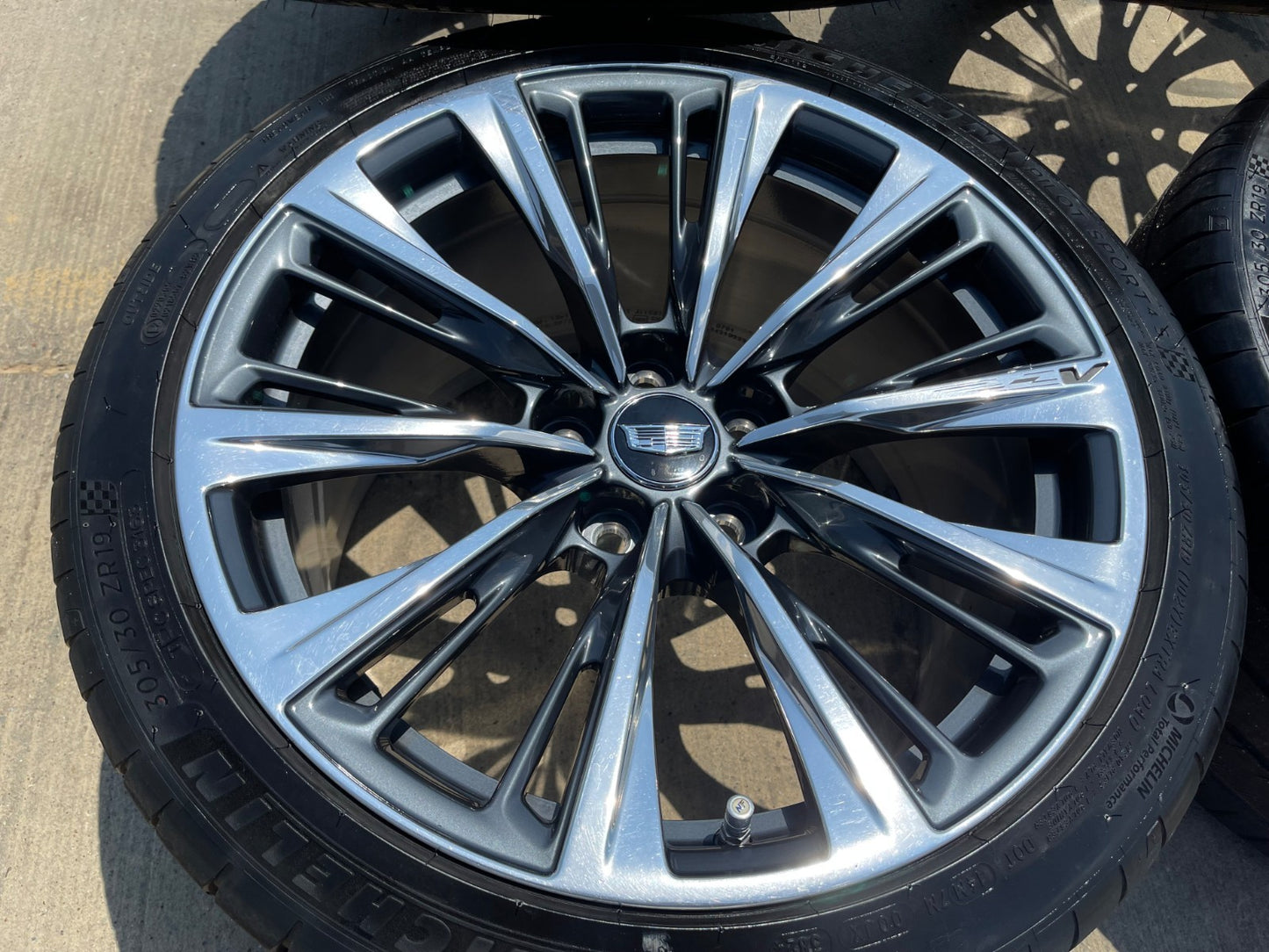 19" Cadillac CT5 CT5-V Platinum OEM 14072 14074 wheels rims 2024 2025 2026 2027