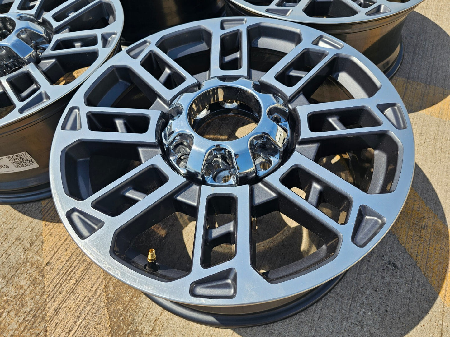 20" Ford F-250 F-350 OEM LIMITED Platinum wheels 10302 10483 rims 2025 2026 NEW