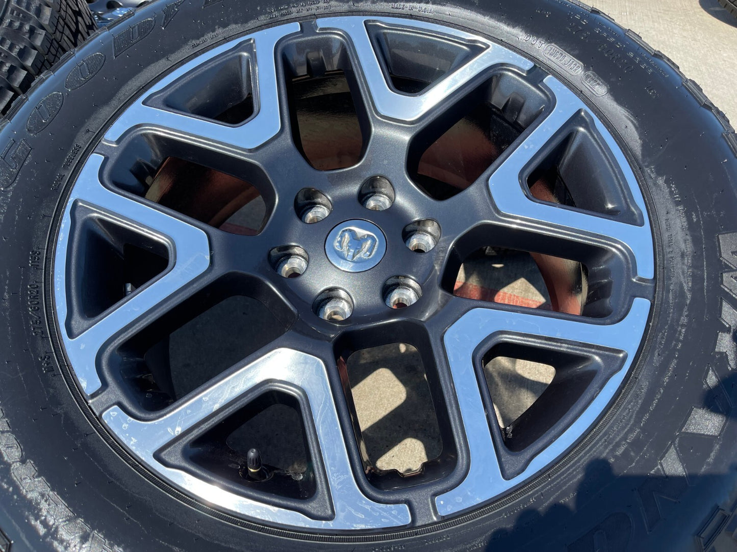 20" Dodge Ram 1500 OEM Laramie wheels rims tires 68583860AA 2024 2025 NEW