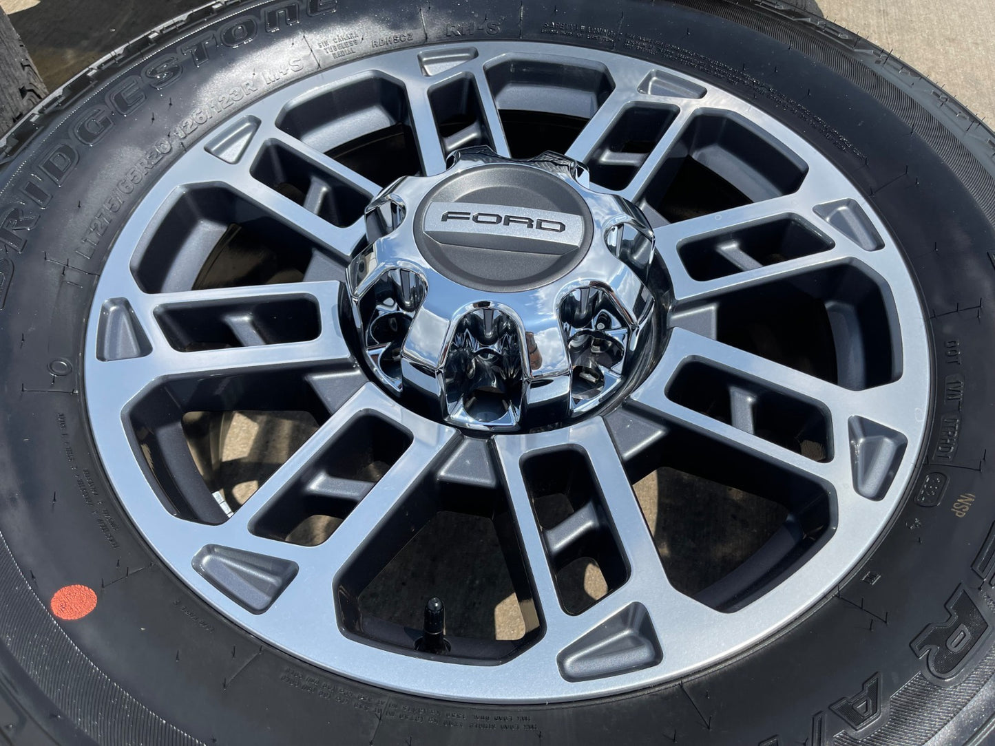 20" Ford F-250 F-350 OEM 10302 10483 LIMITED wheels rims 2024 2025 2026
