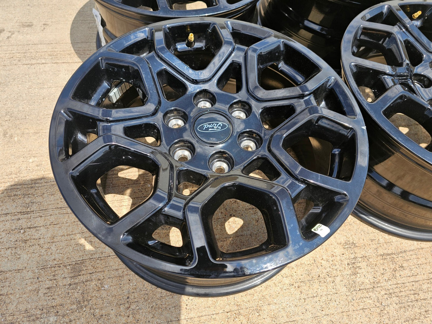 18" Ford F-150 OEM rims wheels 95049 10340 Expedition 2023 2024 2025 2026 NEW