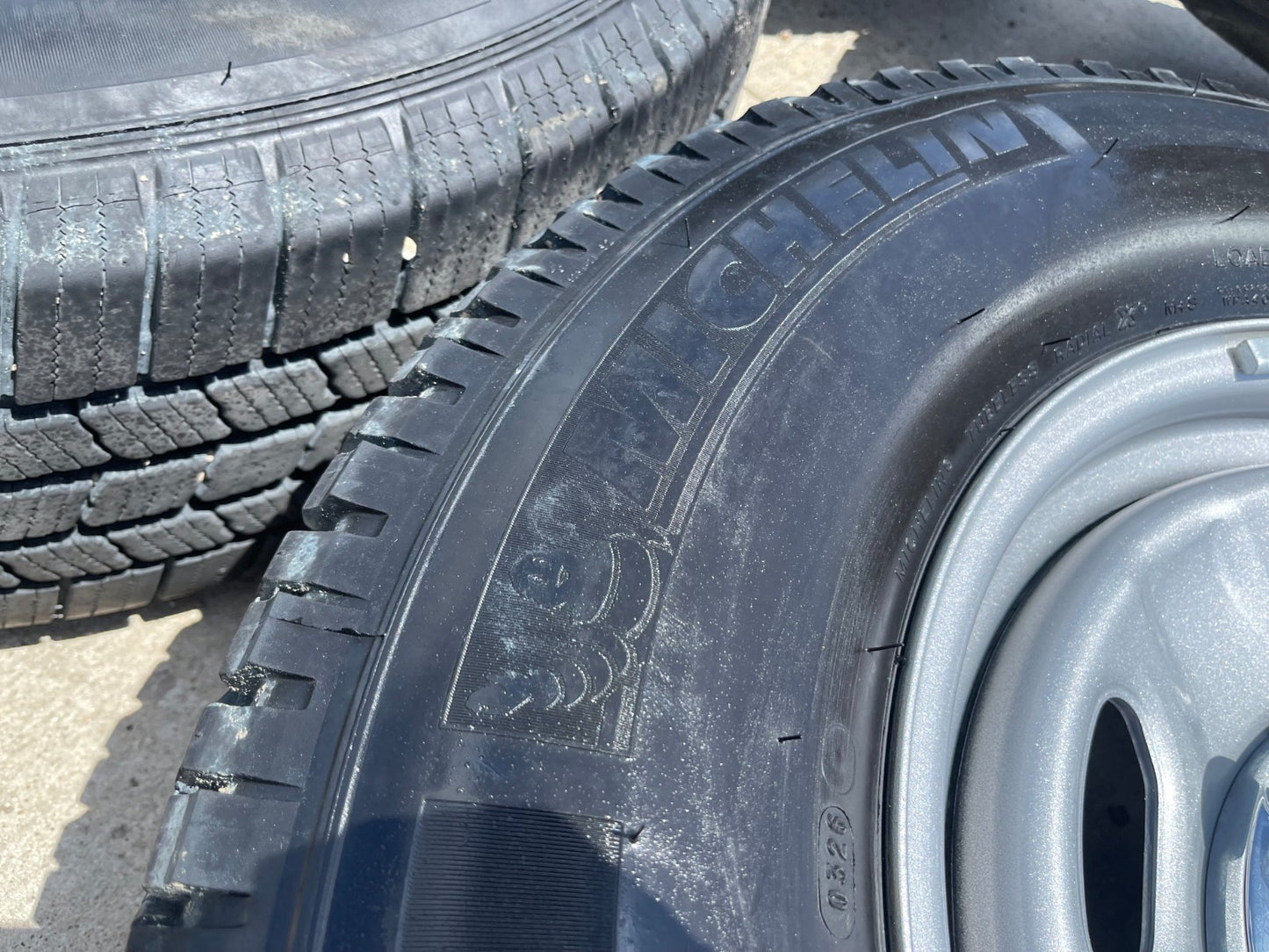 17" Ford F-250 F-350 OEM 3828 wheels rims SET 2024 2025 2026 MICHELIN A/T2