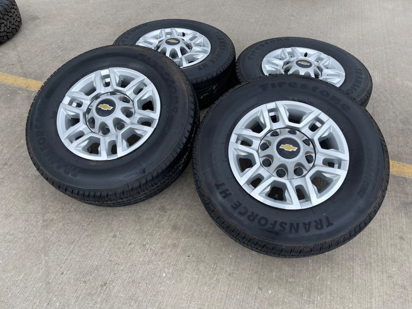 17" Chevy Silverado GMC Sierra 2500 OEM 5948 wheels rims 2025 2026 FIRESTONE NEW