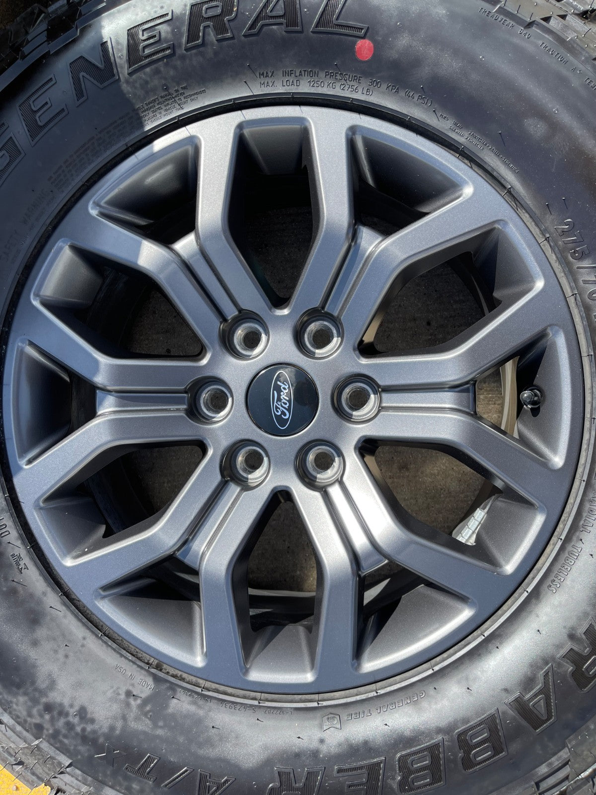 (5) 18" Ford F-150 TREMOR OEM rims wheels 10342 95351 Expedition GENERAL NEW