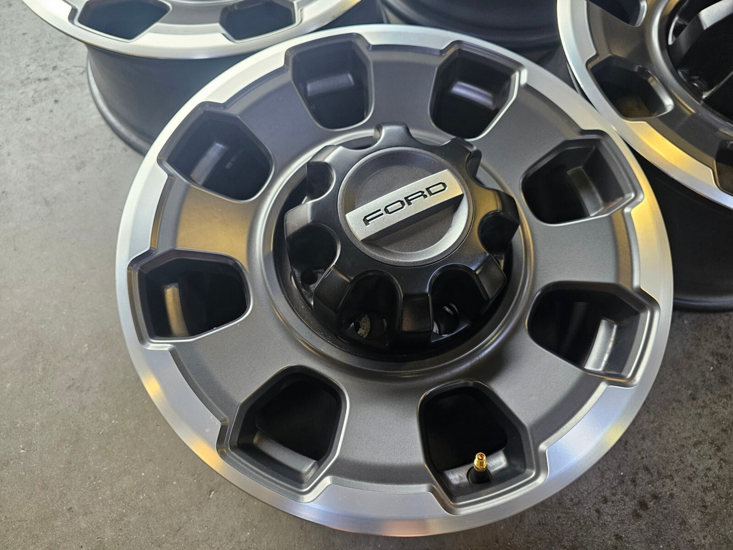 18" Ford F-250 F-350 OEM TREMOR rims wheels 10482 2023 2024 2025 2026