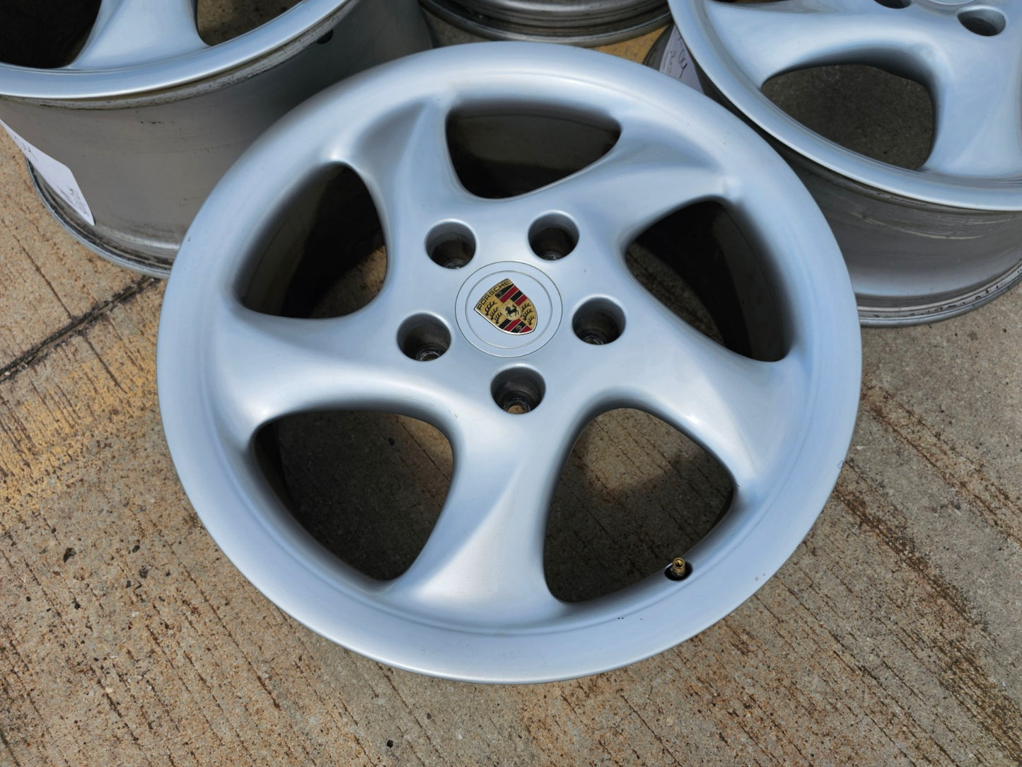18" Porsche Boxster OEM wheels rims 67236 67286