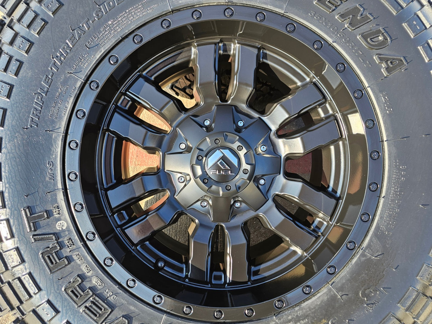 17" 17x9 Fuel Sledge D595 Jeep Wrangler wheels rims 5x114.3 5x4.5 5x5 5x127