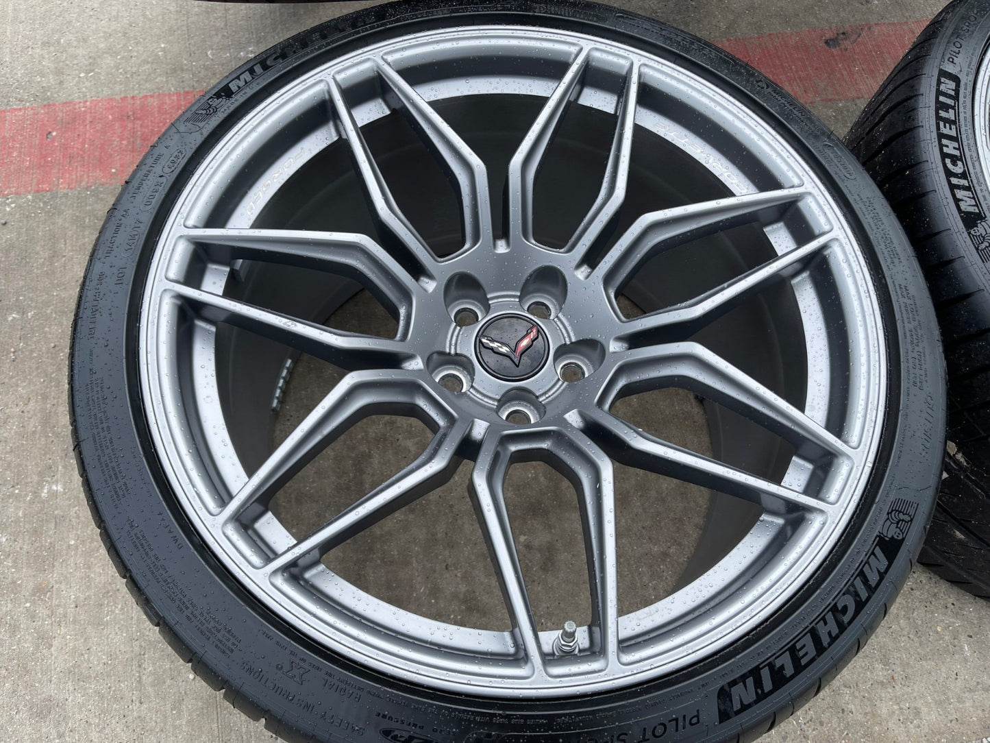 20" + 21" Chevy Corvette Z06 C8 OEM wheels rims 95580 95581 tires MICHELIN NEW