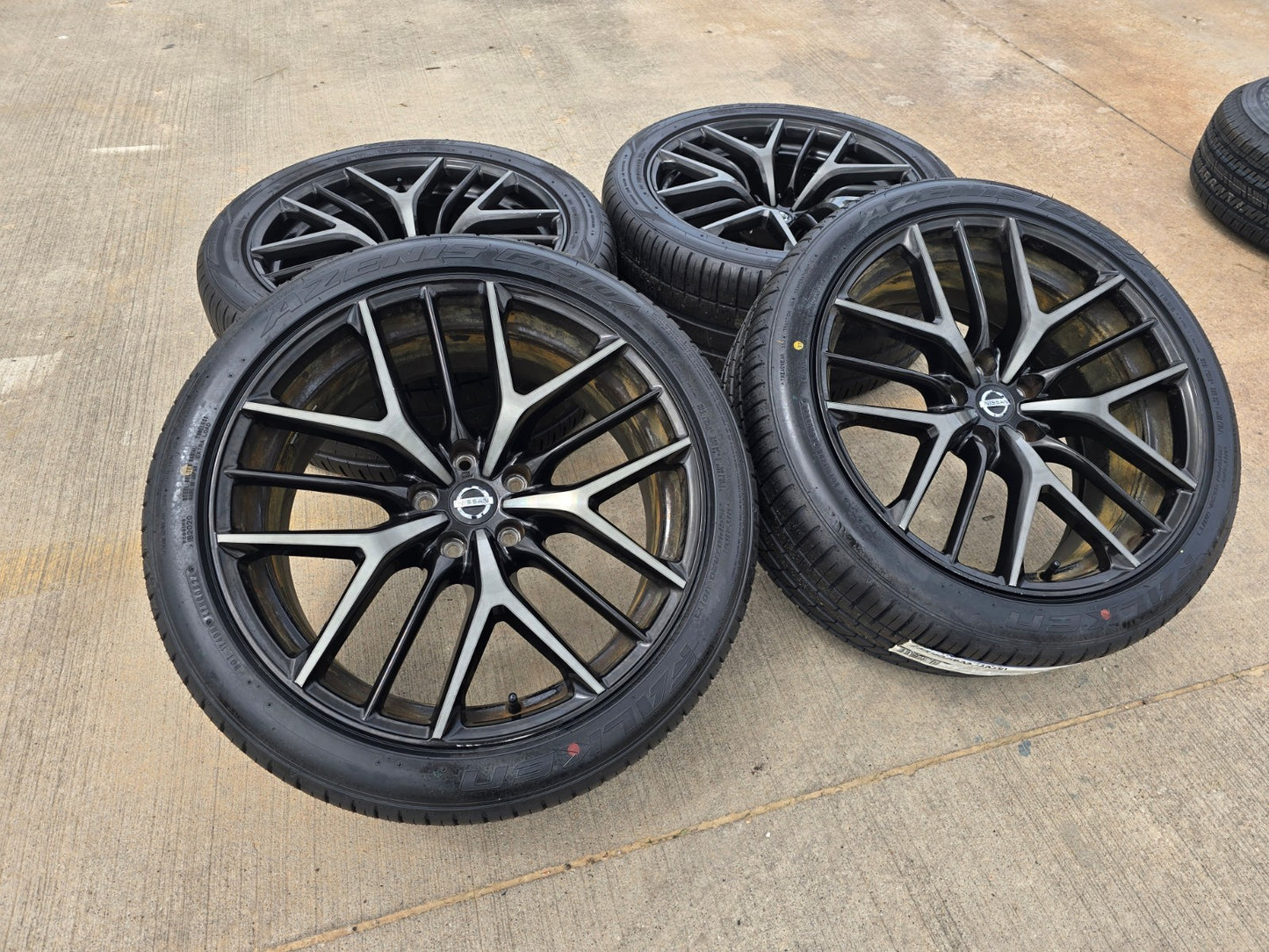 20" Nissan GT-R OEM wheels rims RAYS 62801 62200 SET GTR 2019 2020 2022 2023