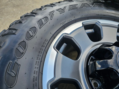 18" Ford F-250 F-350 OEM TREMOR rims wheels 10482 tires SET DURATRAC R/T 35"