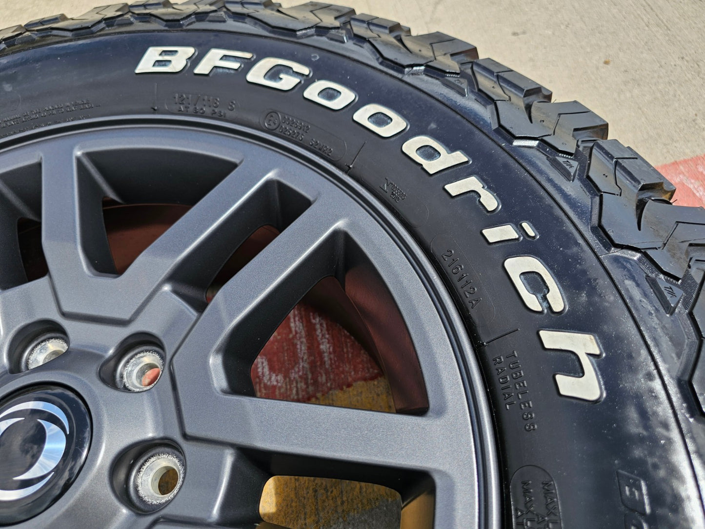 (1) 17" INEOS Grenadier OEM 8775 wheel rim 2023 2024 2025 2026 BFG KO2 A/T NEW