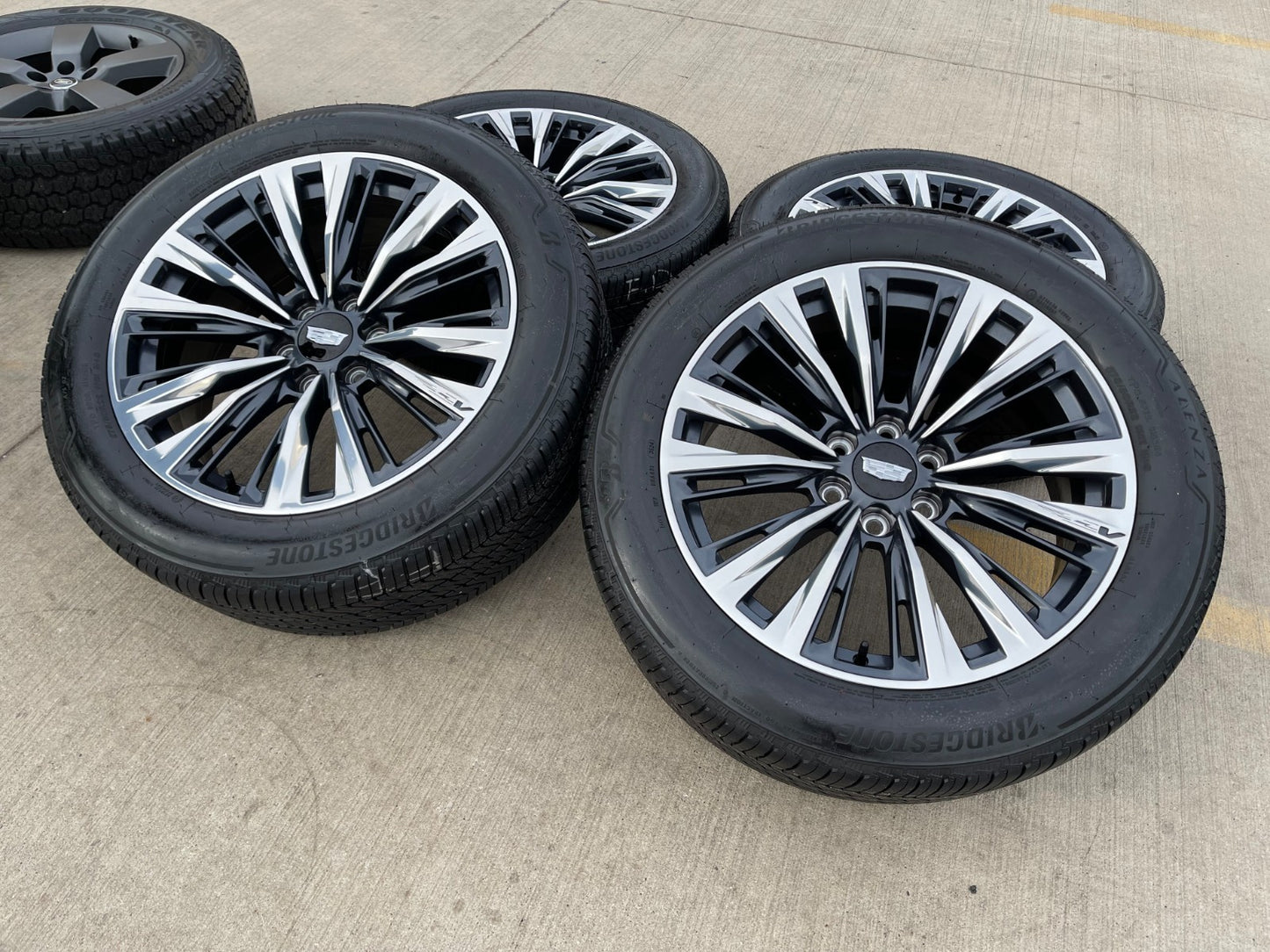 NEW 22" Cadillac Escalade V Platinum OEM 4882 wheels rims SET 2023-2027