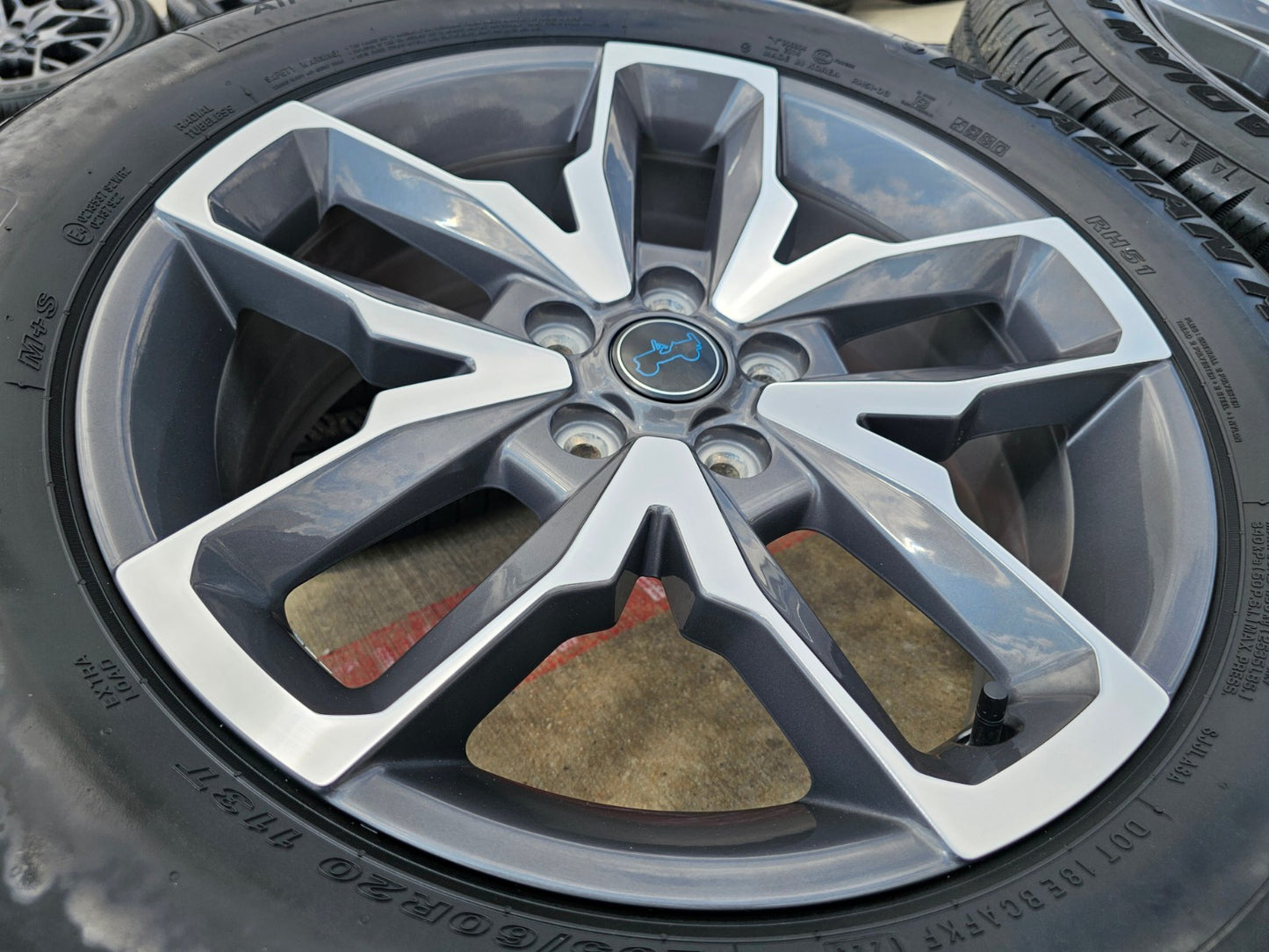 20" Jeep Wrangler Rubicon 4XE OEM 9333 wheels rims Gladiator DISCOUNTED