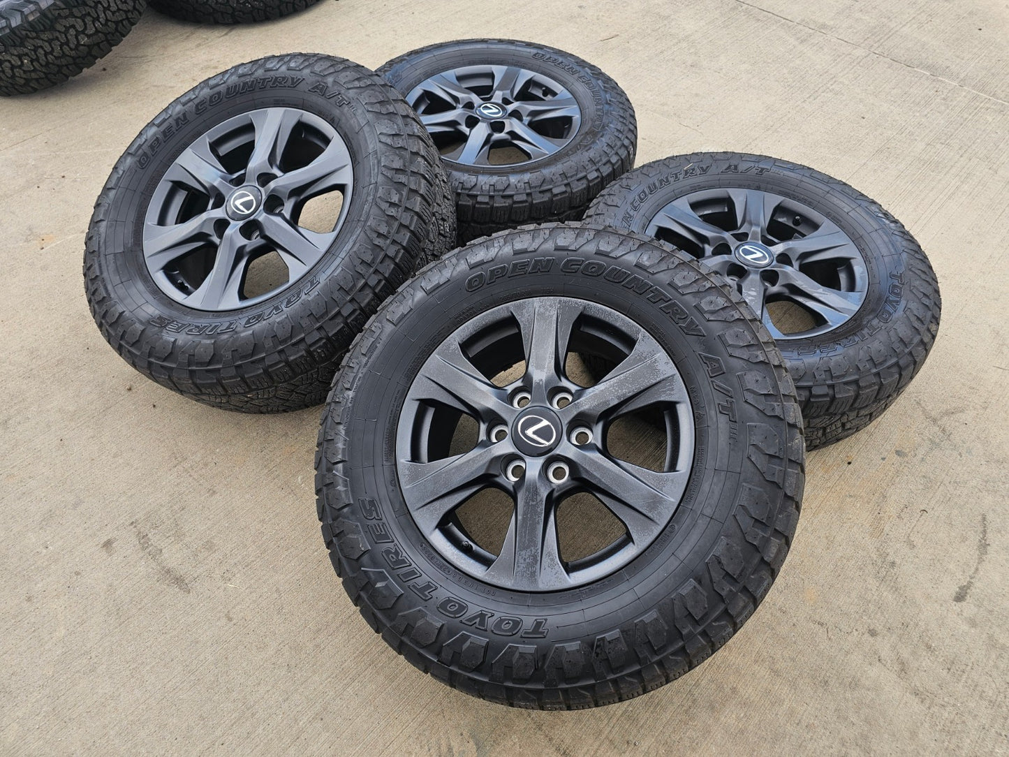 18" Toyota 4Runner Land Cruiser TRD Tundra OEM 74400 wheels rims GX550 SET