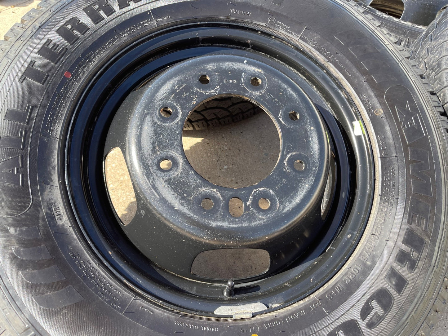 17" Dodge Ram 3500 Dually Laramie 8x200 wheels rims 2703 2704 OEM SET