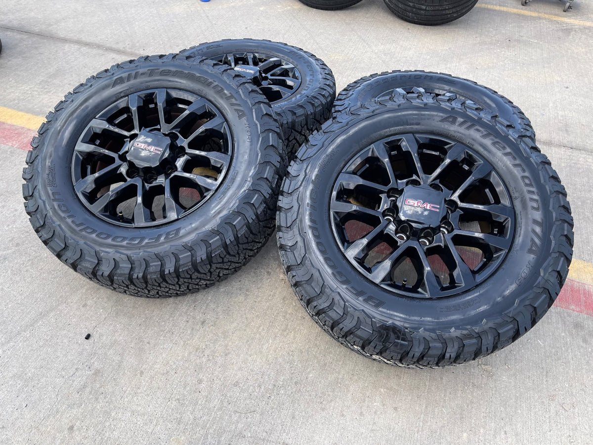 20" Chevy Silverado Trail Boss GMC AT4 2500 OEM 94030 wheels rims NEW BFG KO3 35