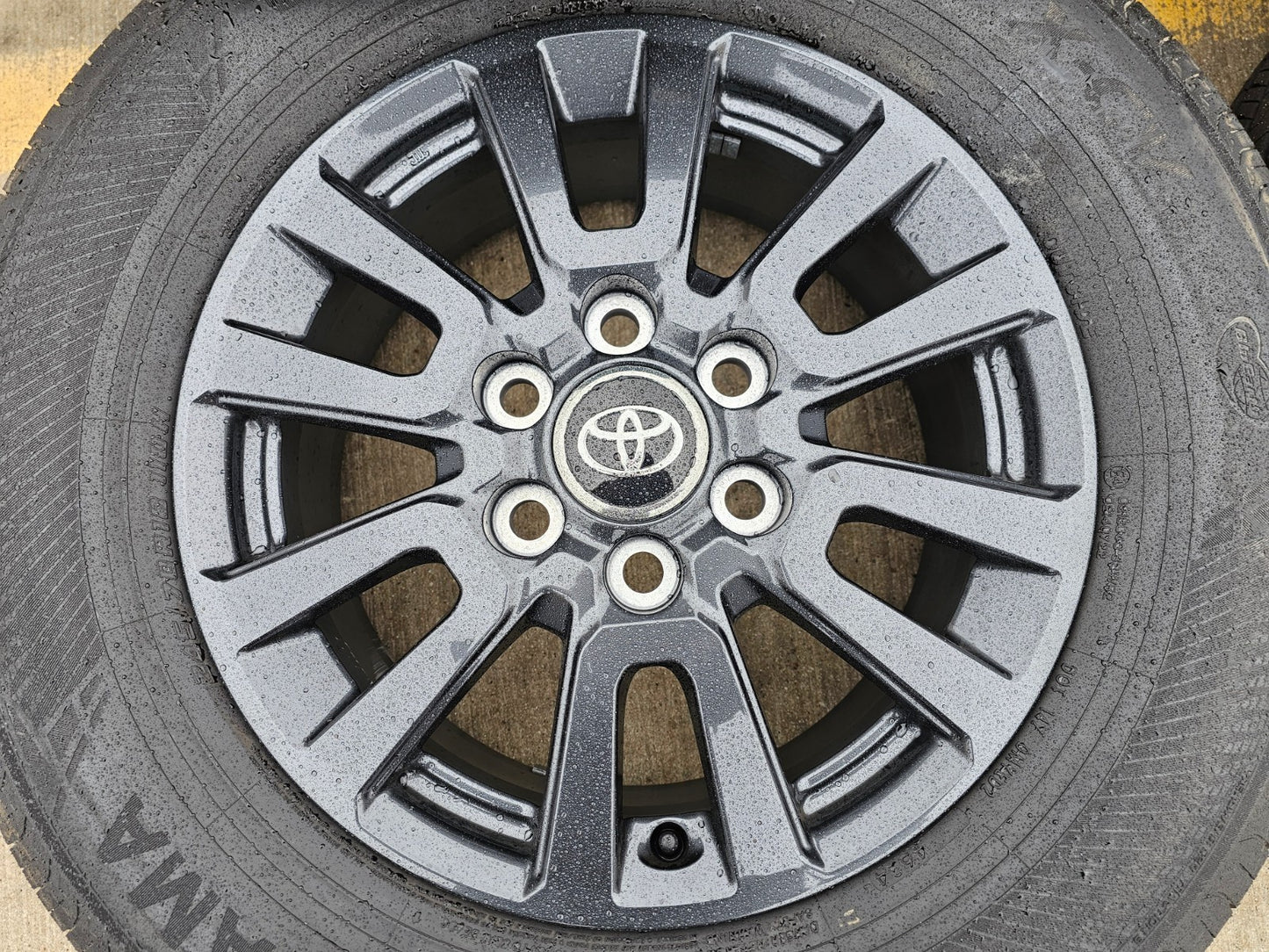 18" Land Cruiser Tundra Sequoia 4Runner GX550 OEM 95953 wheels rims 2026 NEW