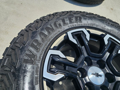 18" Chevy Silverado ZR2 Tahoe TRAIL BOSS Sierra OEM 95415 wheel rim GOODYEAR