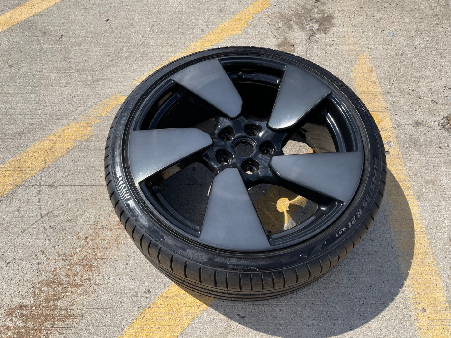 21" Lucid Air OEM Grand Touring wheel rim 5x120 spare 2023 2024 2025 2026 FRONT