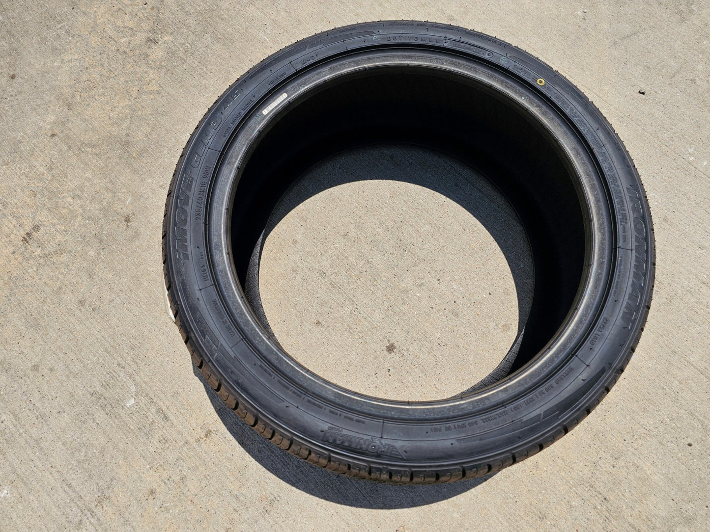 (1) 235/40/18 Ironman Gen 3 A/S tire 235/40R18 95W XL NEW