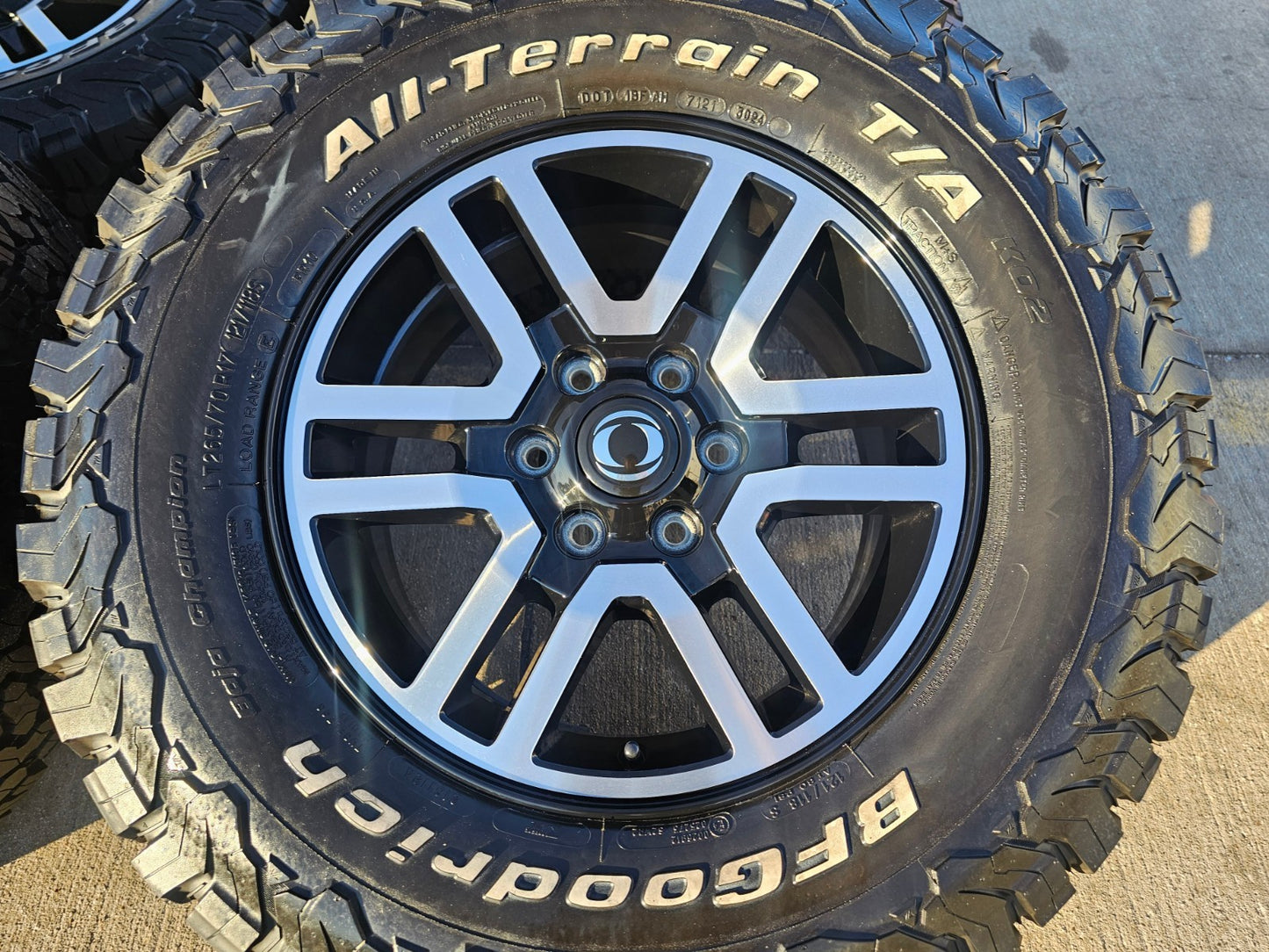(4) 17" INEOS Grenadier OEM black wheels rims 8775 tires 2024 2025 2026 NEW BFG