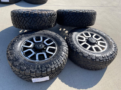 18" Ram 2500 3500 LARAMIE OEM 2694 wheels rims 2023 2024 2025 2026 NITRO 33" NEW