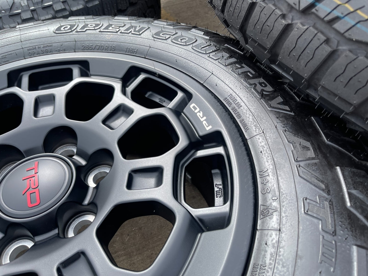 18" Toyota Tundra TRD BBS FORGED OEM black 95458 wheels rims Sequoia NEW AT tire