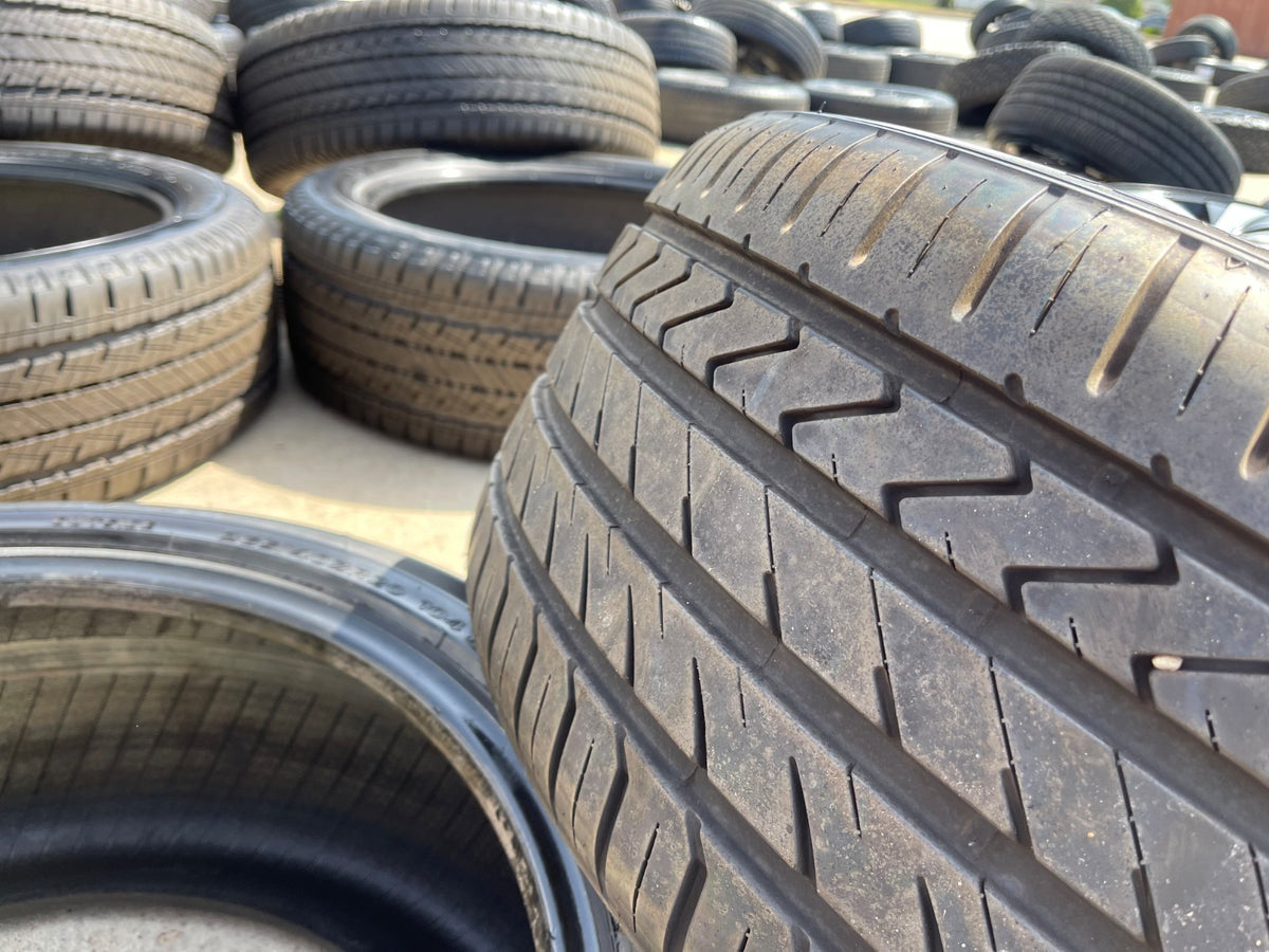 (1) 265/40/20 Lexani LX Twenty LX-20 tire 104Y XL M+S 265/40R20