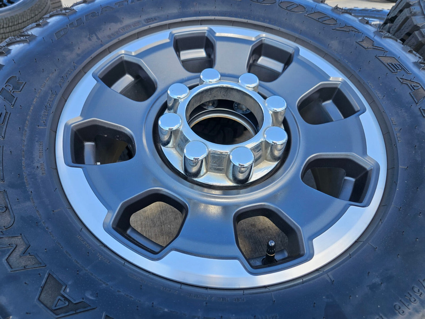 18" Ford F-250 F-350 OEM TREMOR rims wheels 10482 R/T 35" 2024 2025 2026 NEW