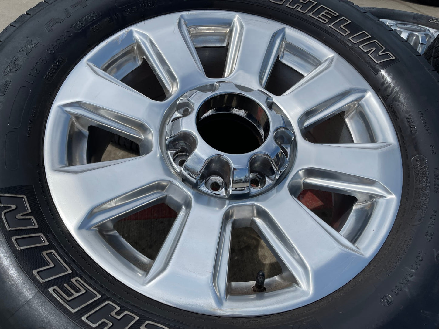 20" Ford F-250 F-350 Platinum OEM rims wheels 10103 tires MICHELIN A/T2