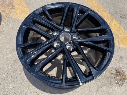 18" Toyota Camry XSE OEM 95968 wheel rim 2022 2023 2024 2025 2026