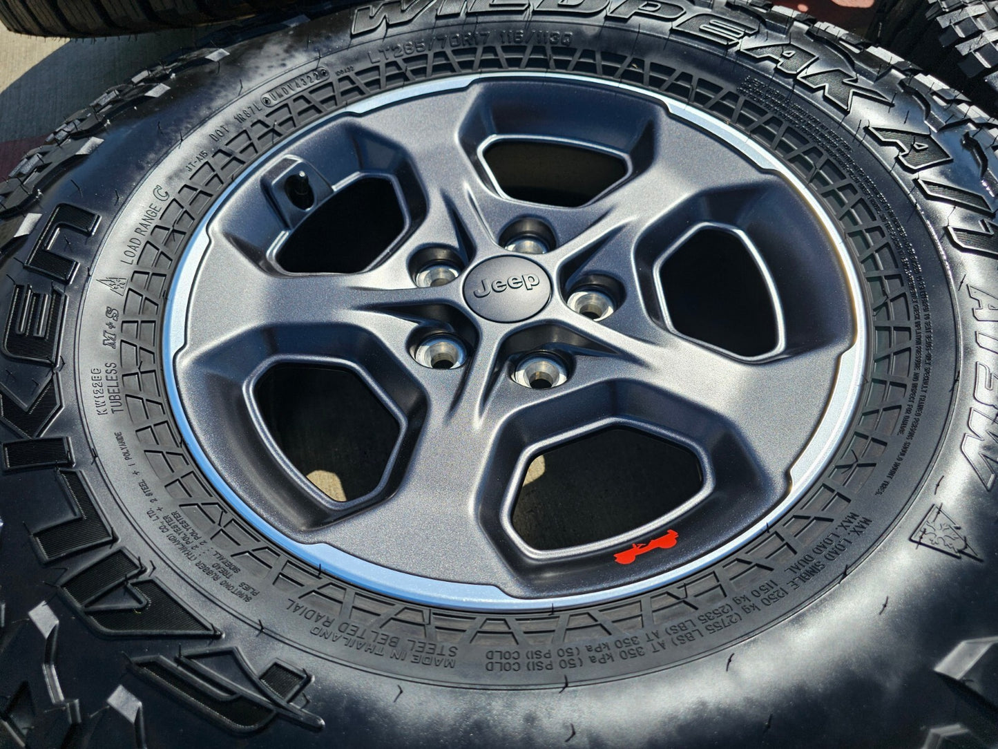 17" Jeep Wrangler Gladiator RUBICON OEM 9236 wheels rims 33" FALKEN A/T3 NEW