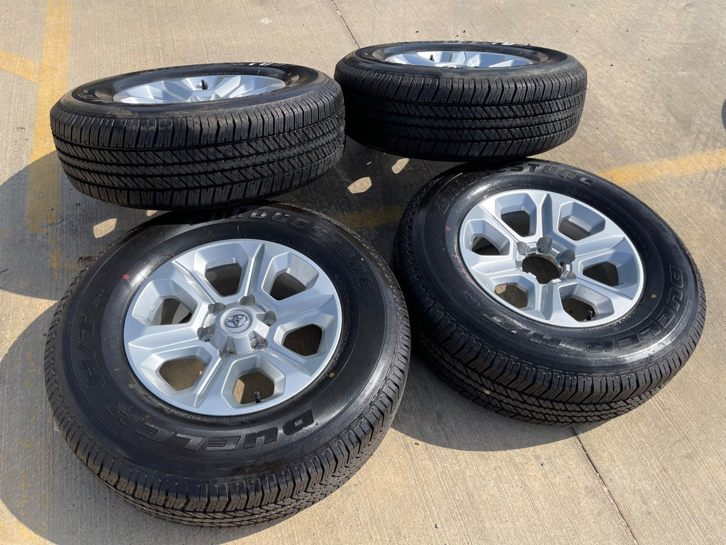 17" 4Runner Toyota Tacoma OEM wheels rims 75153 FJ DUELER H/T NEW