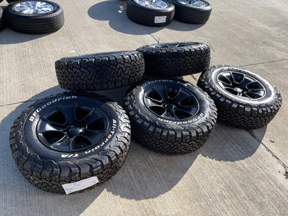 (4) 17" Jeep Wrangler Rubicon OEM 96226 wheels rims Gladiator BFG KO2 NEW 2026