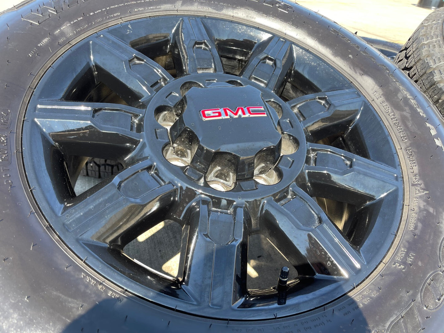 20" GMC Sierra DENALI 2500 3500 OEM 14137 5963 wheels rims Silverado 2026 NEW