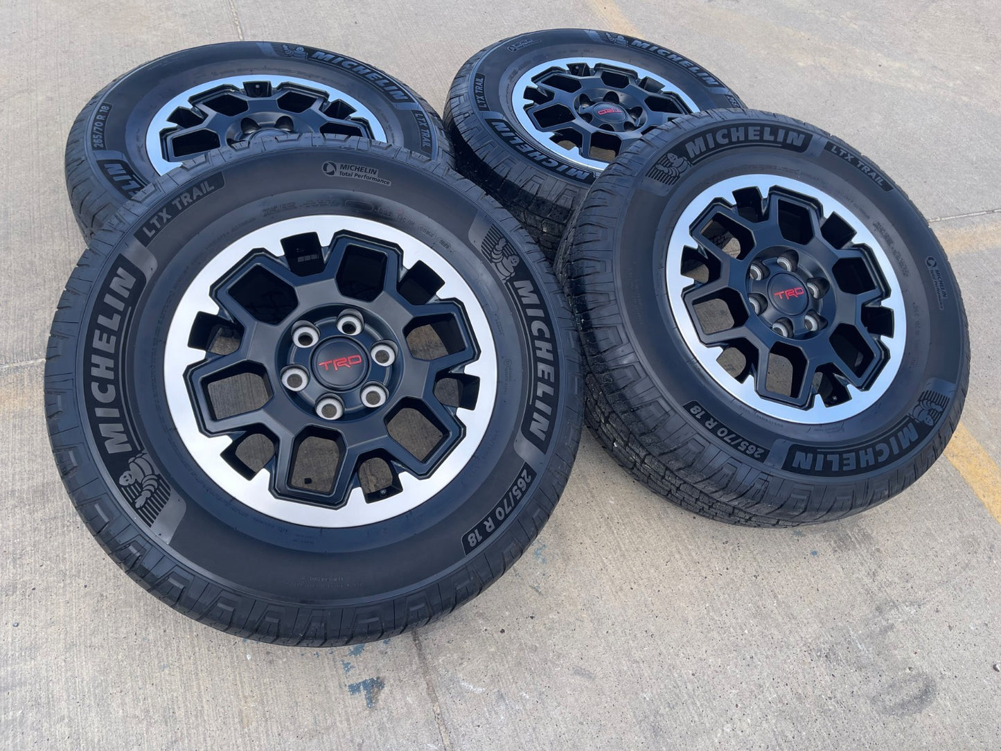 18" Toyota Tacoma 4Runner TRD OEM 94199 wheels rims 2025 2026 2027 MICHELIN NEW