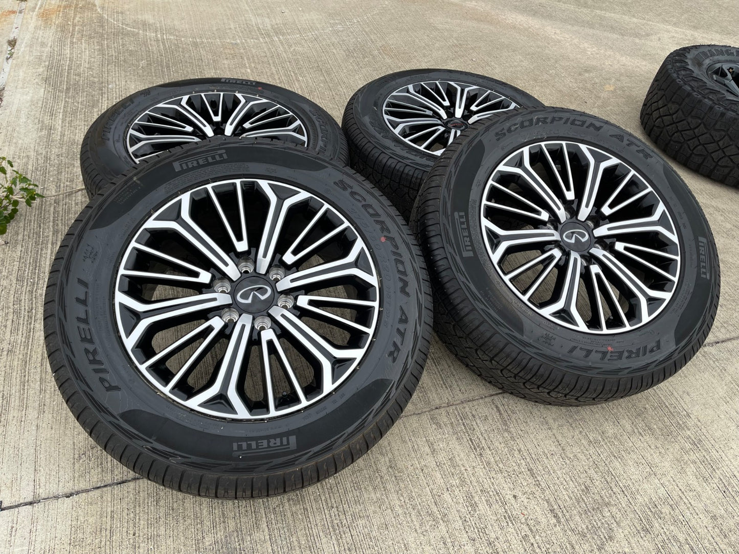 20" Nissan Titan PRO-4X Armada OEM wheels rims tires black 2024 2025 2026 NEW